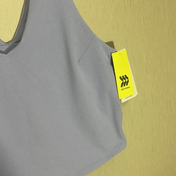 🔵 All in motion NWT Light Purple V-Neck ribbed Crop padded sports bra xxl plus - Picture 2 of 5